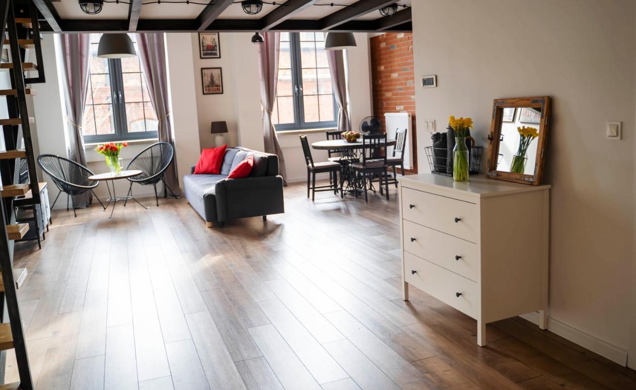 Redcity Loft Zyrardow Eksteriør bilde